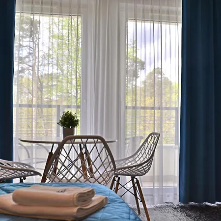 Apart-hotel Osiedle Cesarskie - Parking - Bryza Świnoujście
