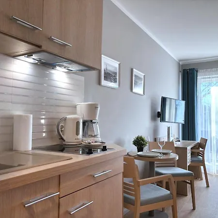 Cesarskie - Bryza Hotel apartamentowy *