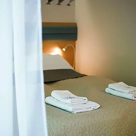 Osiedle Cesarskie - Parking - Bryza Aparthotel Świnoujście