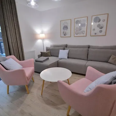 Osiedle Cesarskie - Parking - Bryza Świnoujście