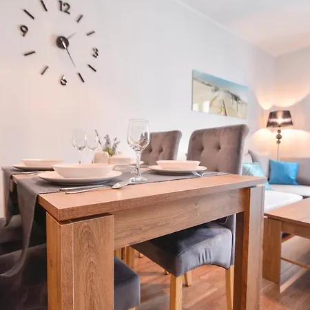 Osiedle Cesarskie - Parking - Bryza