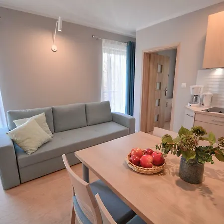 Osiedle Cesarskie - Parking - Bryza Apart-hotel