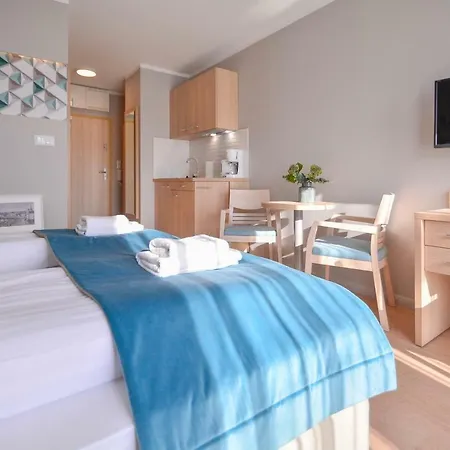 Osiedle Cesarskie - Parking - Bryza Lejlighedshotel