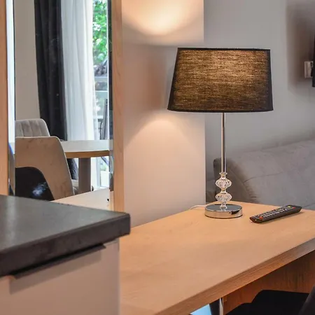 Osiedle Cesarskie - Parking - Bryza 3* Świnoujście