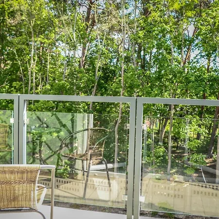 Aparthotel Osiedle Cesarskie - Parking - Bryza Świnoujście
